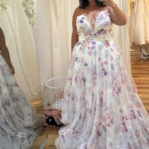 Floral wedding gown/ball gown